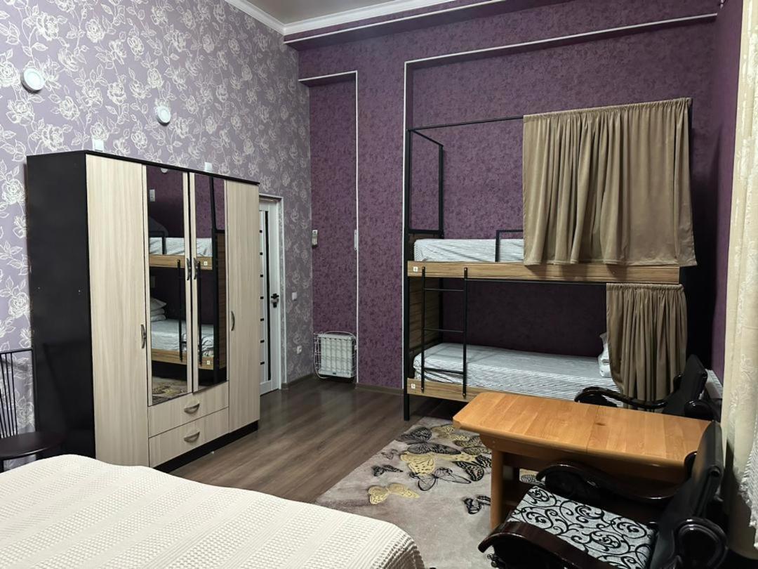 Sweet Home Hostel Bishkek Exterior foto